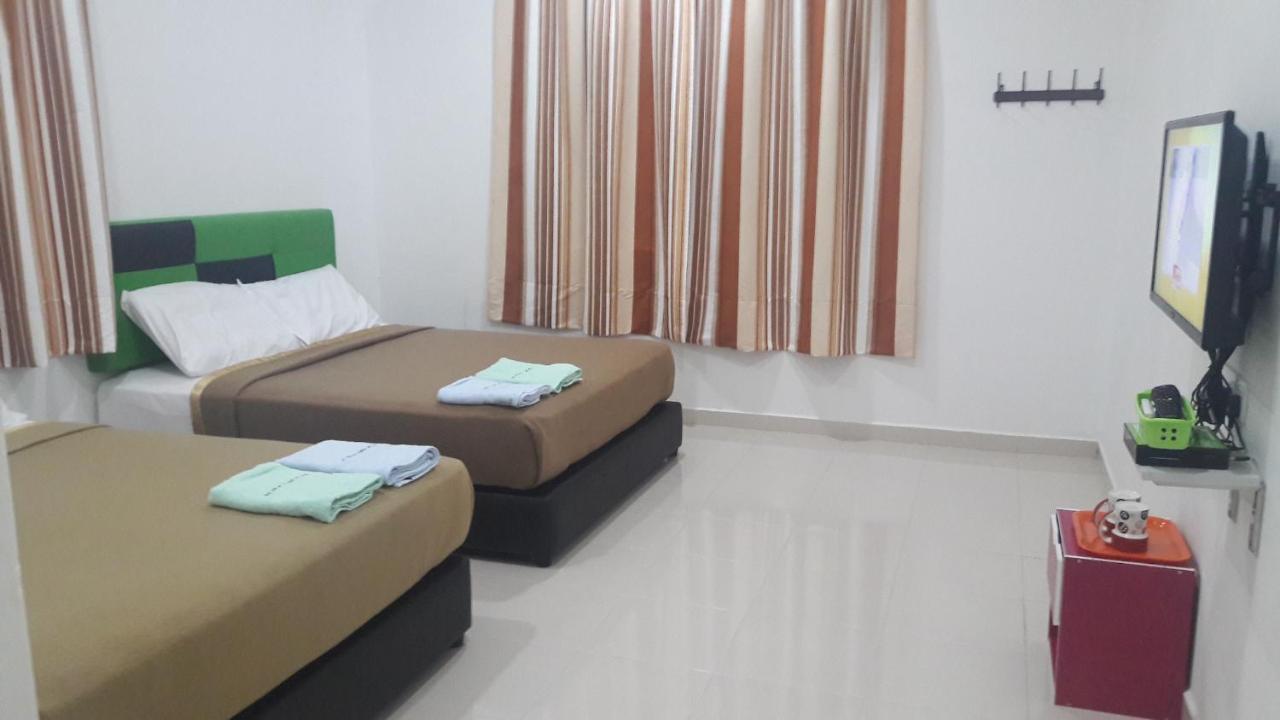 Dlayaran Villa Guest House Kuala Rompin Dış mekan fotoğraf